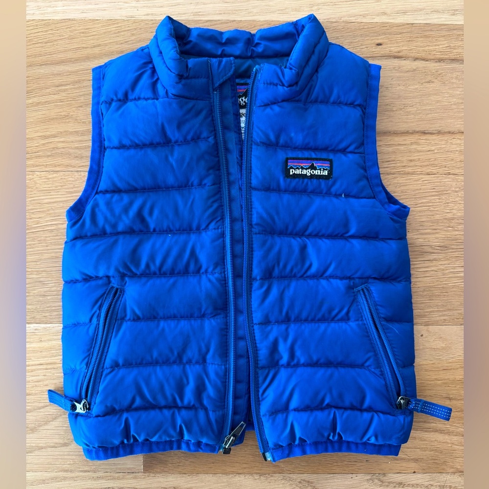 Blue Patagonia puffer vest, size 12mo